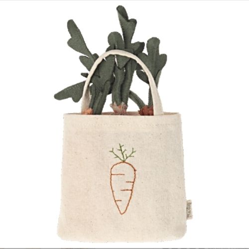 Maileg Carrots in Shopping Bag